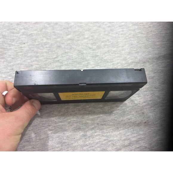 Who We Are A Celebration of Native Youth CD Dics - Picture 7 of 8